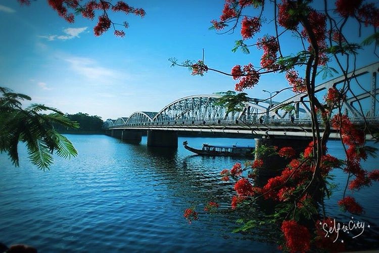 VeMayBayDiHue